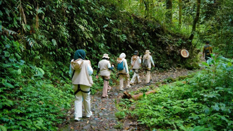 Trekking20Purba202 (1)